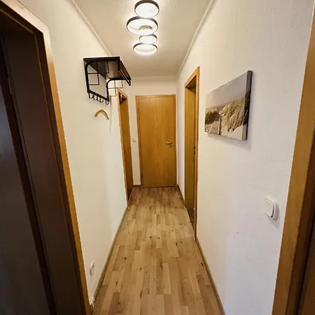 Cosy I 5beds I Near Vw