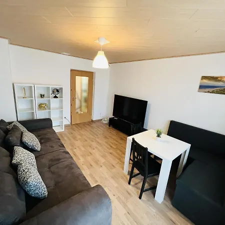 Cosy I 5beds I Near Vw Glauchau