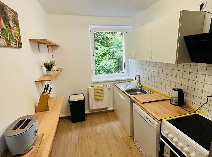 Cosy I 5beds I Near Vw Apartament Glauchau